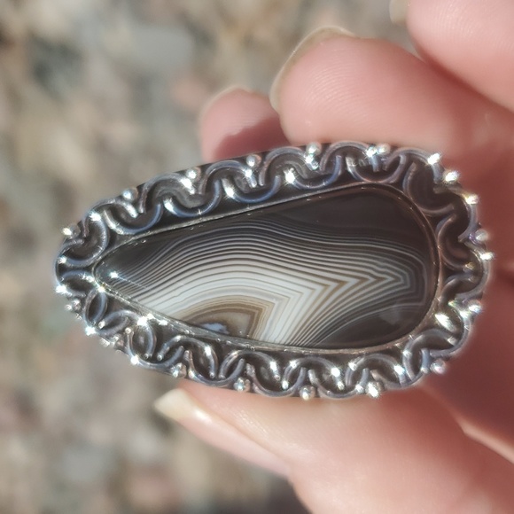 New Oversized Banded Agate 925 Silver Ring. - Picture 10 of 15